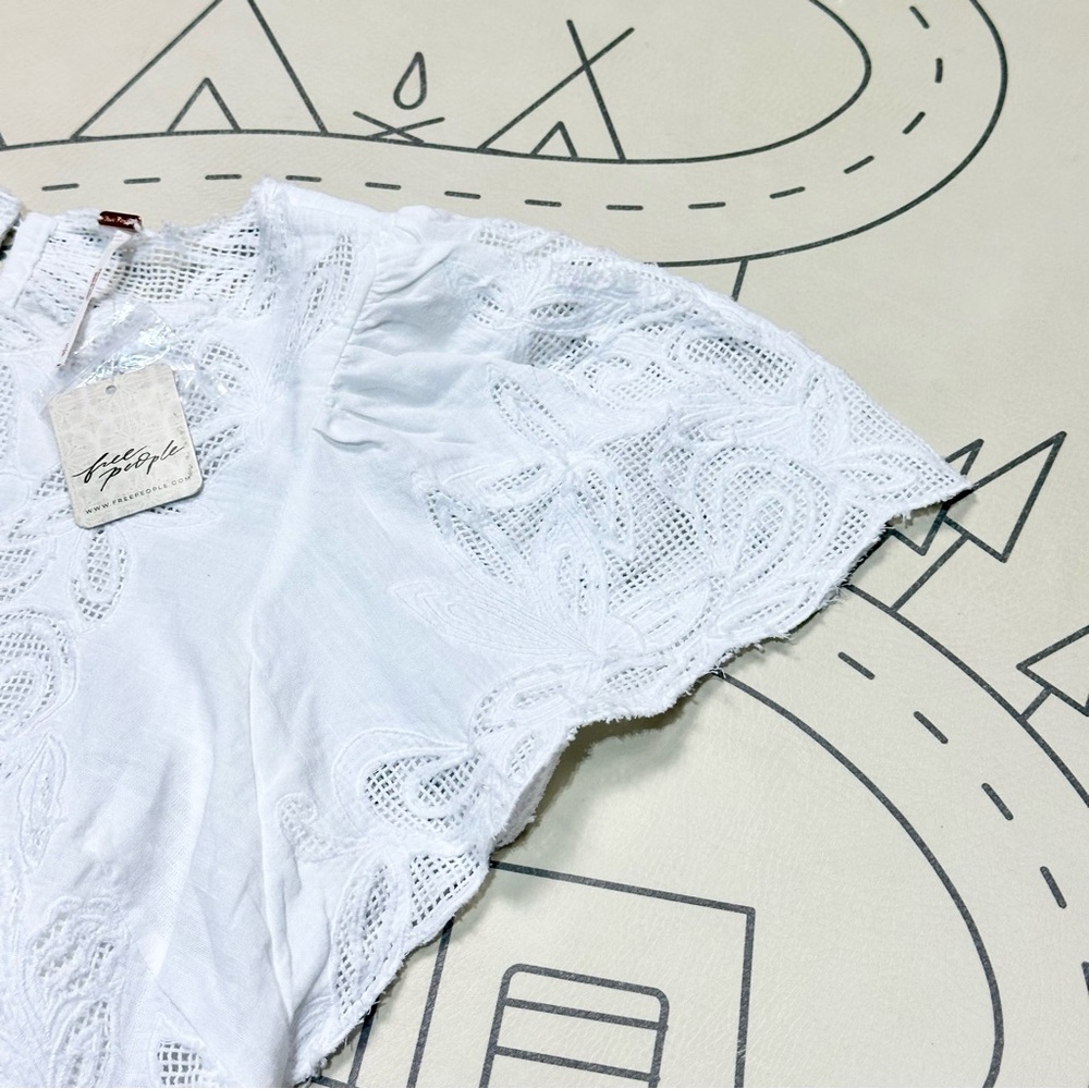 Free People White Eyelet Lace Cropped Top - Picture 9 of 10
